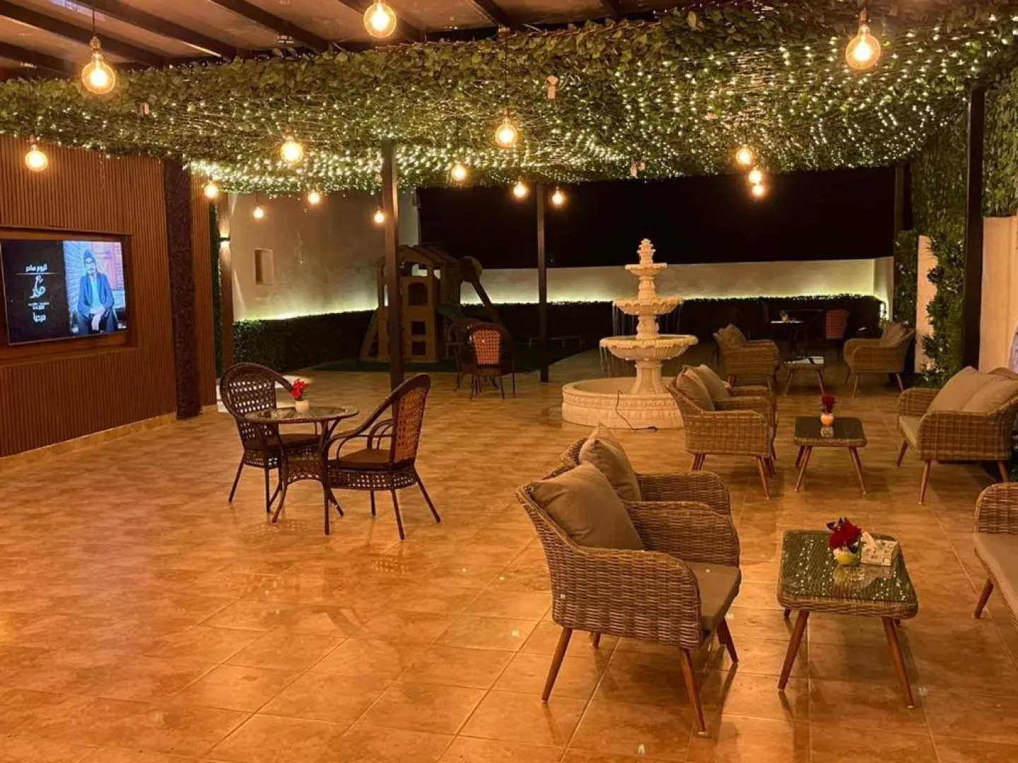 World of Violet فيوليت