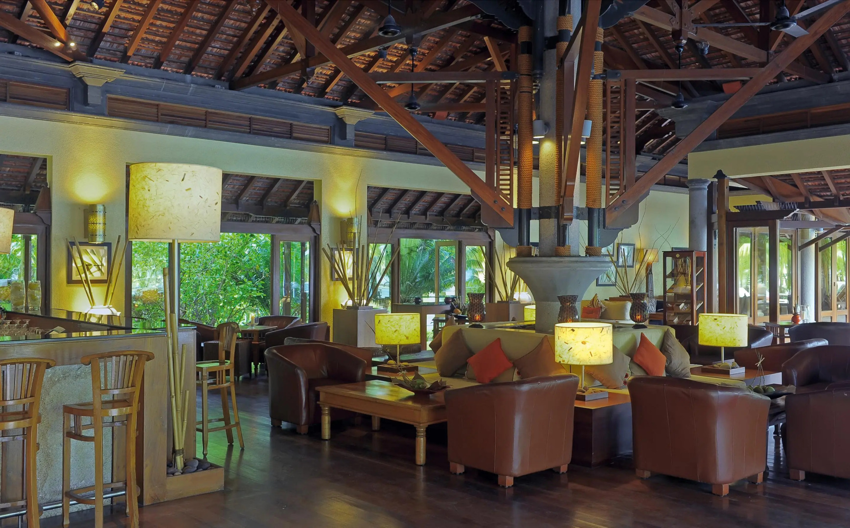 Beachcomber Sainte Anne Island