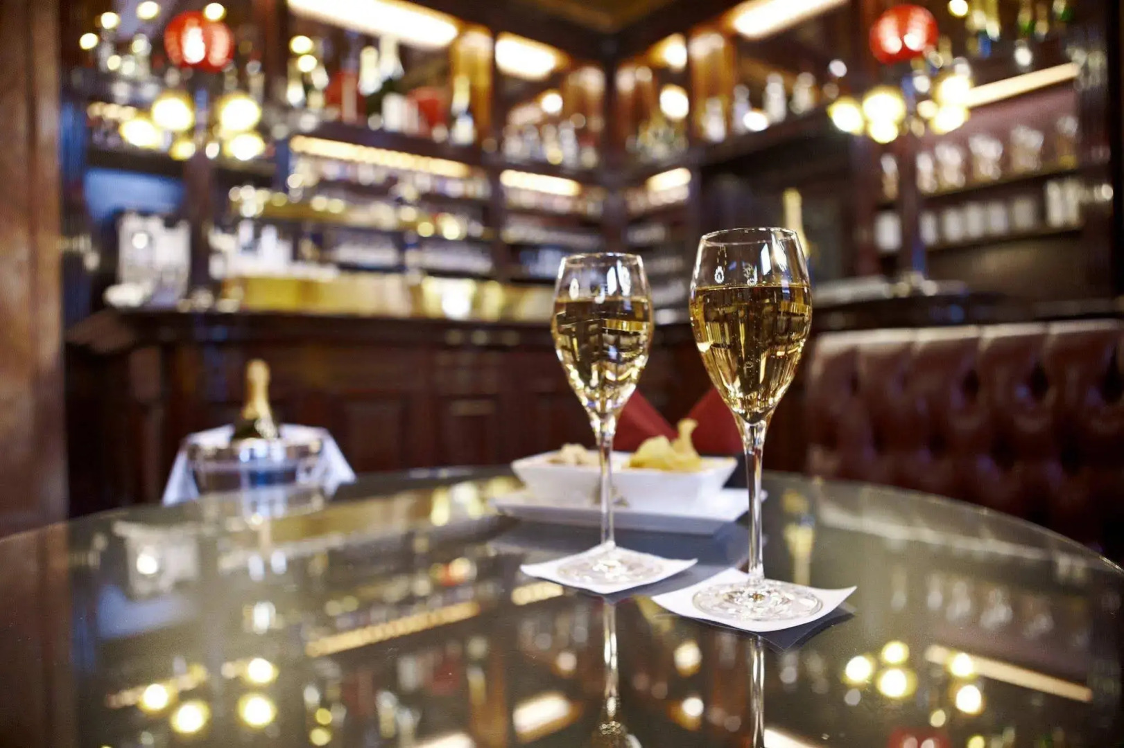 Отель Metropole