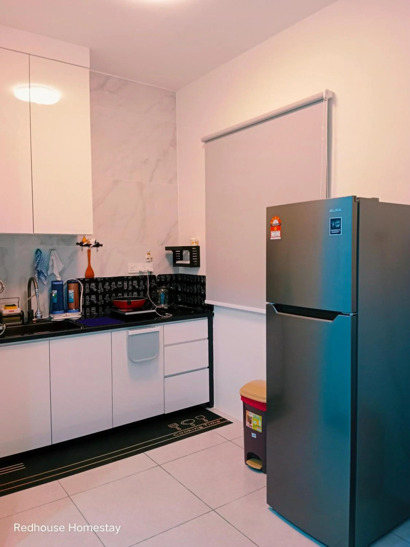 Comfortable18 3R2B 7pax Meritus Perai