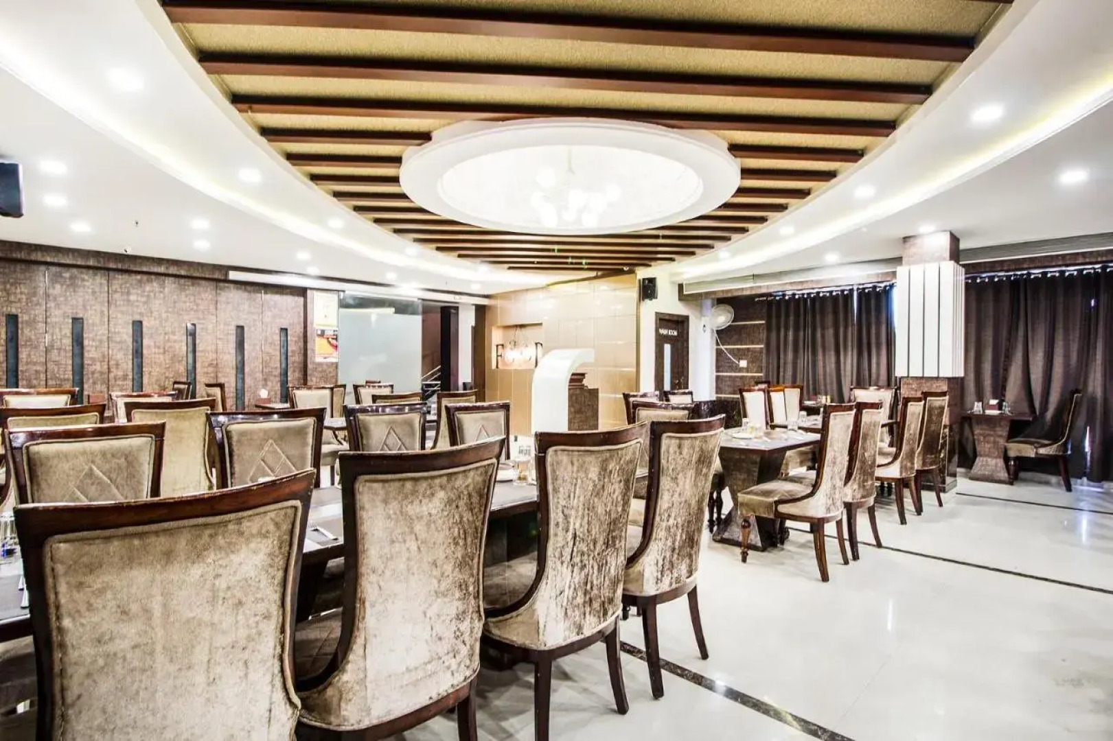 Playotel Inn Anmol Classic