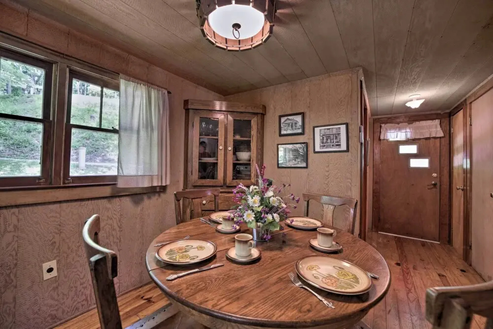 Historic Mountain Cabin: Grill & Hiking Trail!