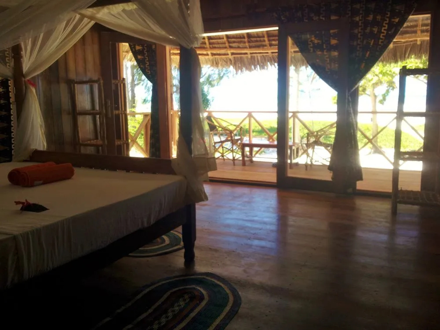 Domokuchu Beach Bungalows