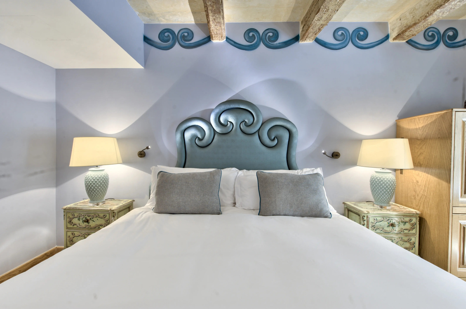 Palazzo Consiglia - IK Collection