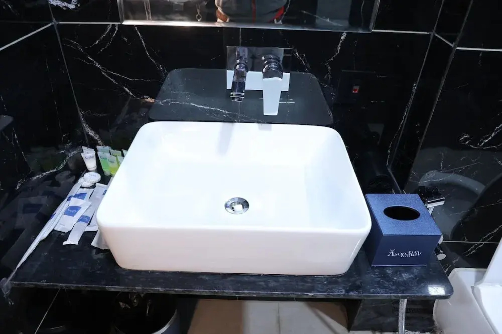 Lords Studio Inn, Jamnagar