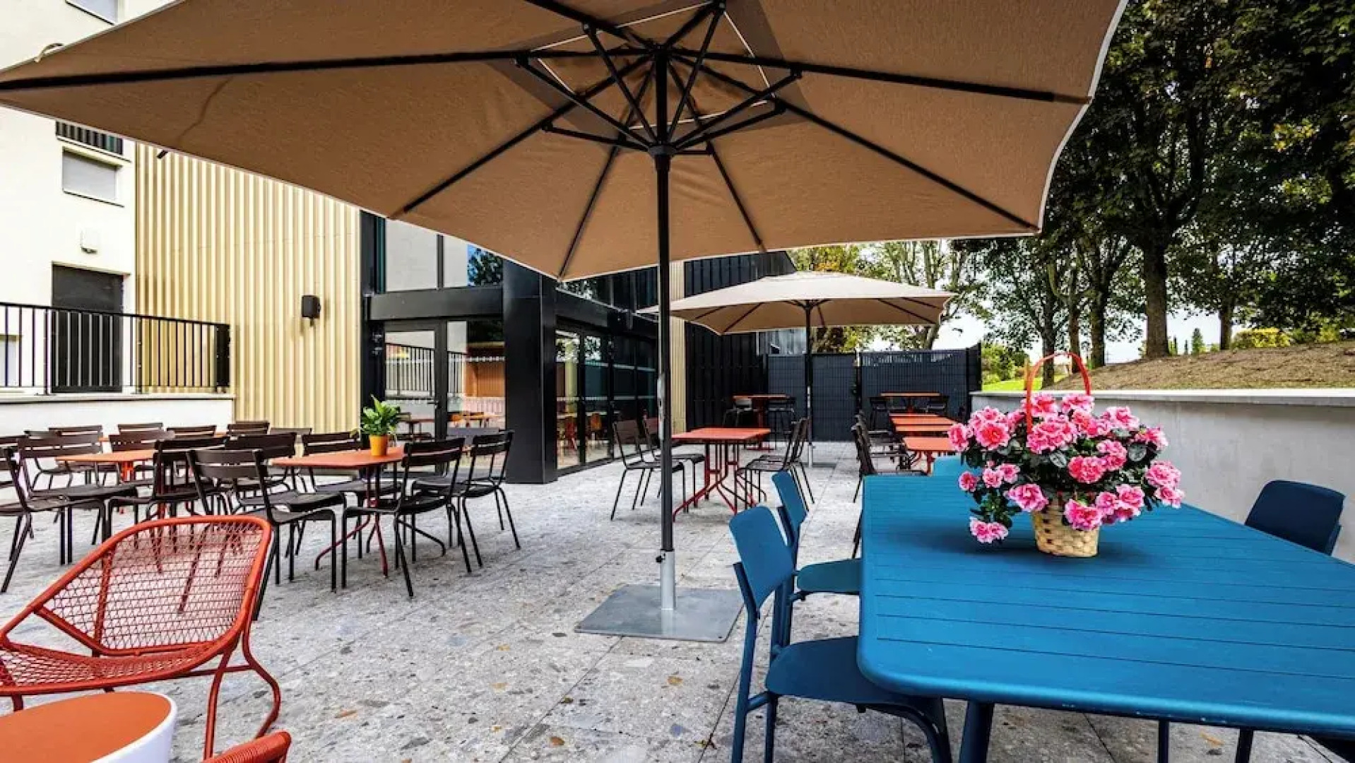 greet Hotel Reims Tinqueux