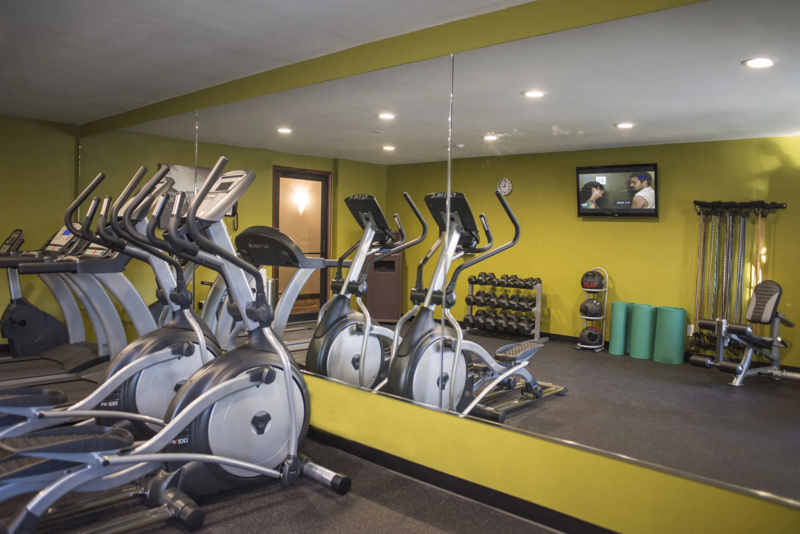 Best Western Ambassador Inn & Suites