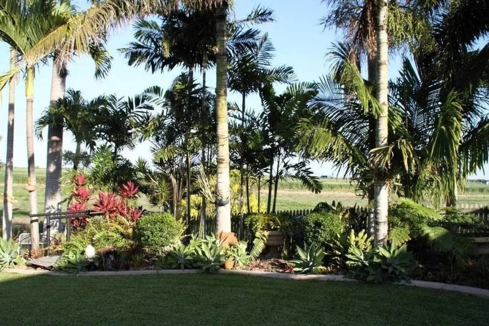 Ayr Bed & Breakfast on McIntyre