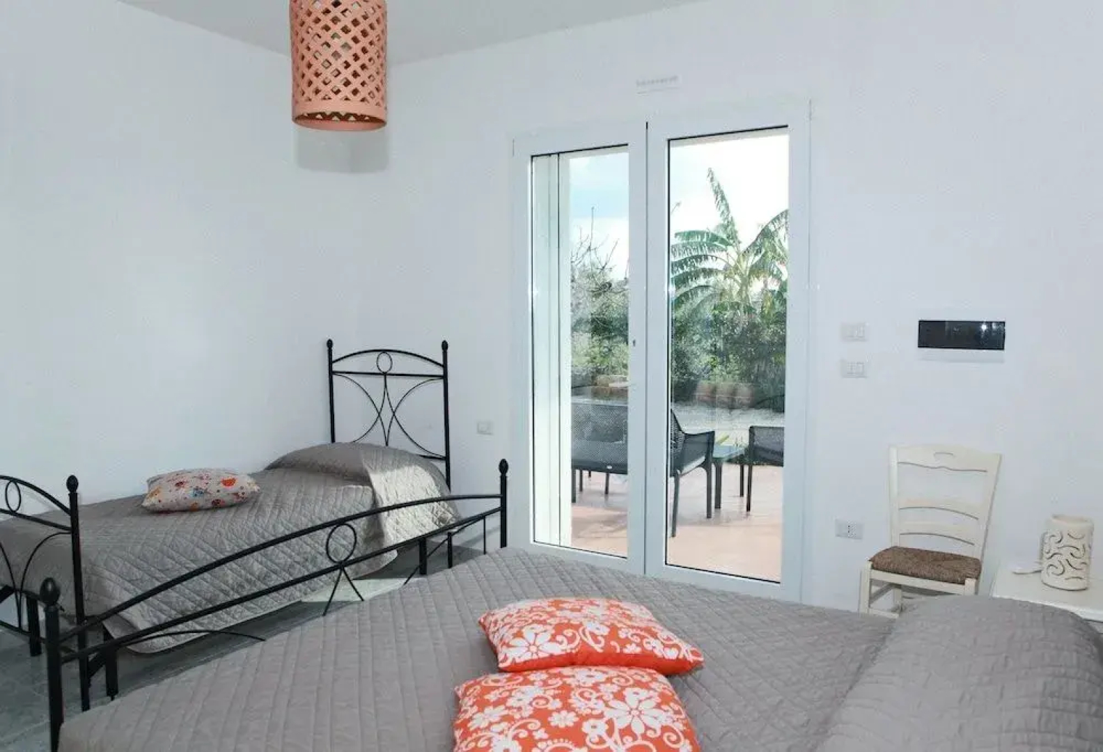 Salento Bed Dhu