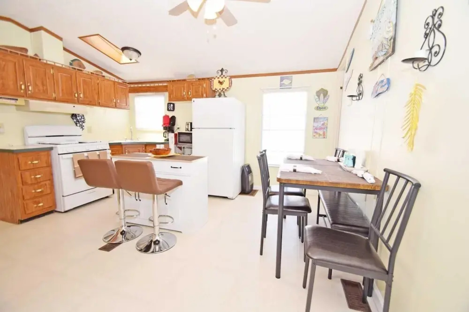 White Horse Park-spinnaker Lane 96 4 Bedroom Home