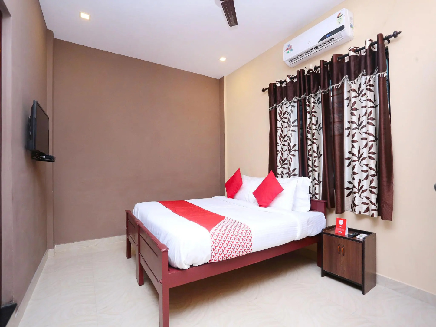 OYO 4706 Chalil Residency