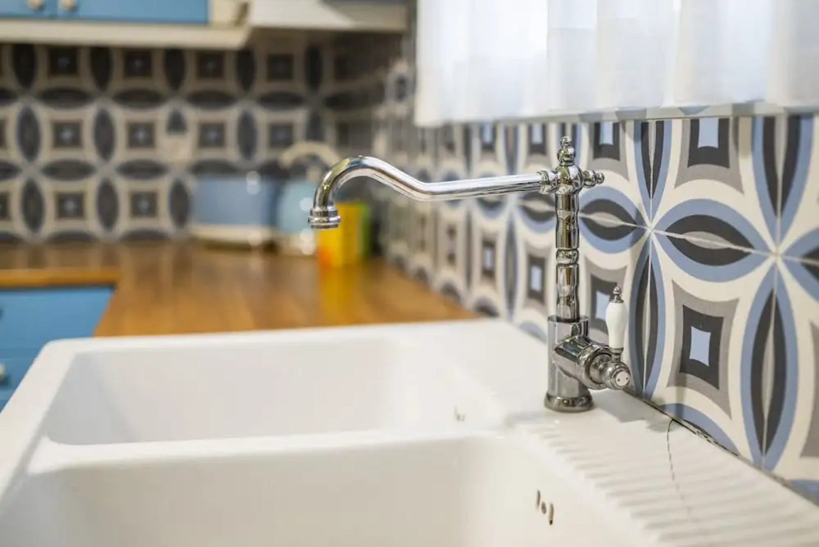 Seabreeze Villa - with Jacuzzi & heated pool