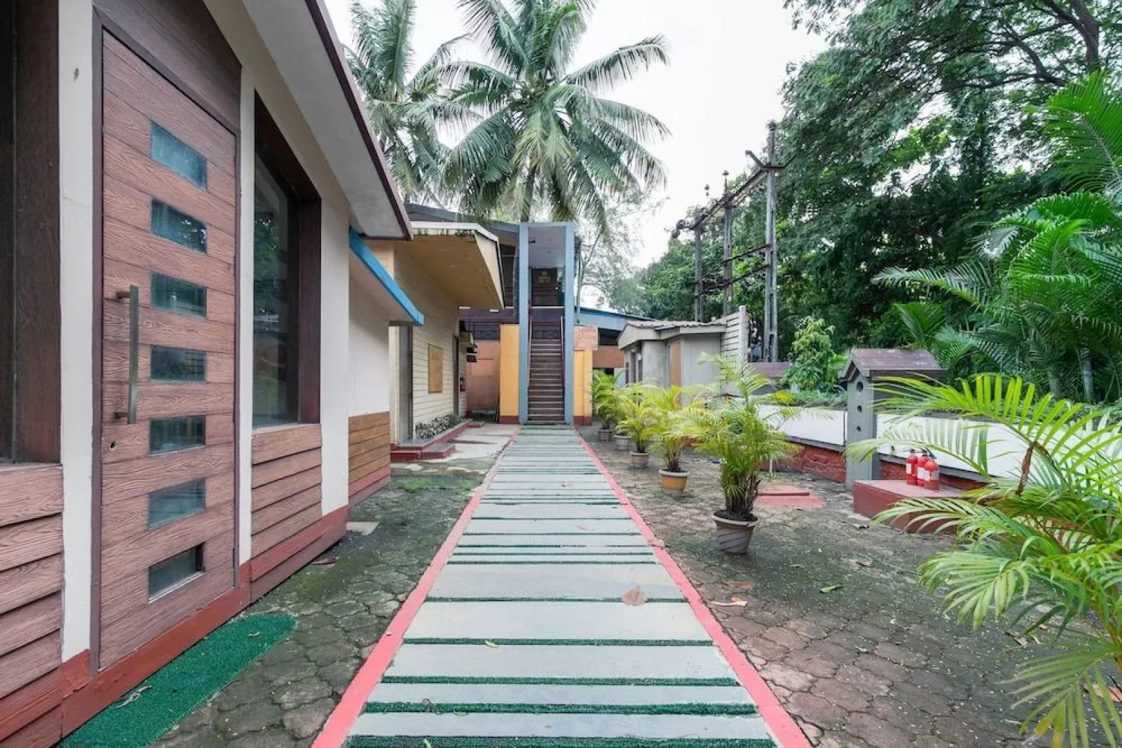 Capital O 47539 Capital O Umbergaon Club