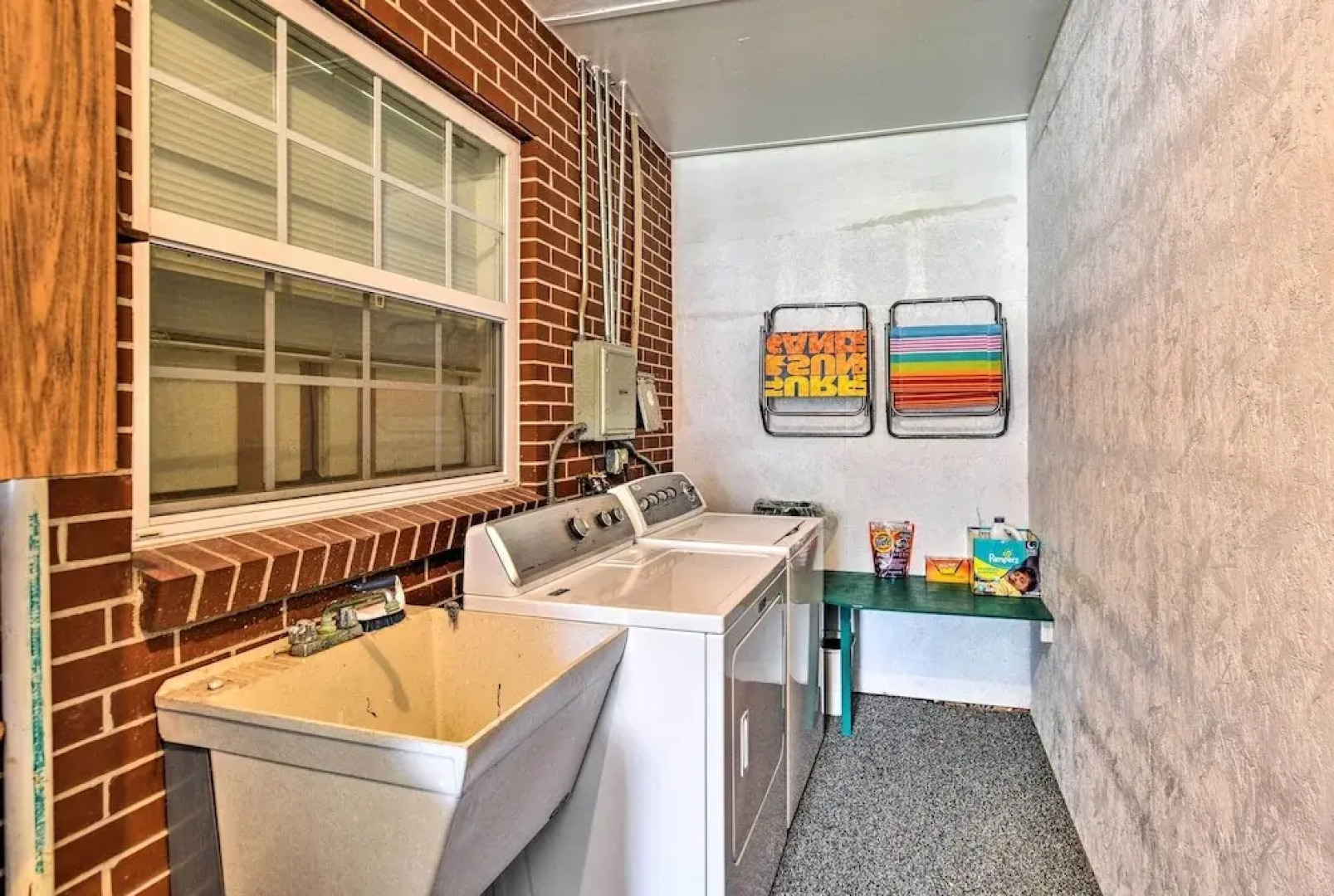 Sandford Vacation Rental Near Airport & Lake!