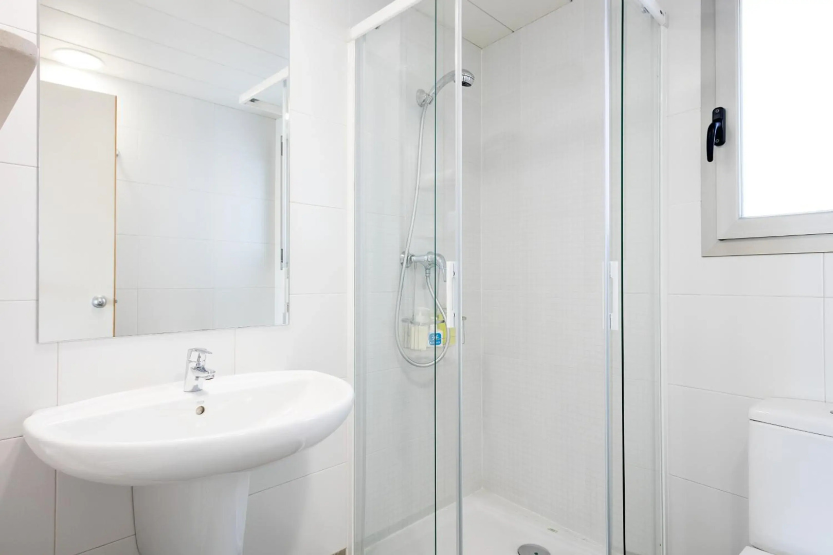 Castellmar Apartments