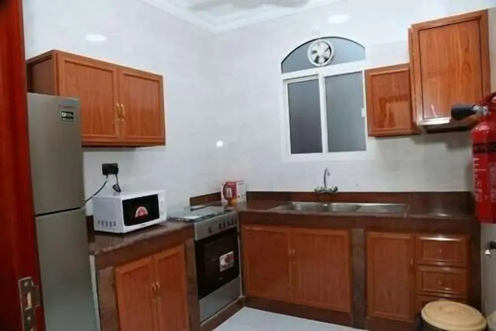 Golden Seasons Furnished Apartments 5
