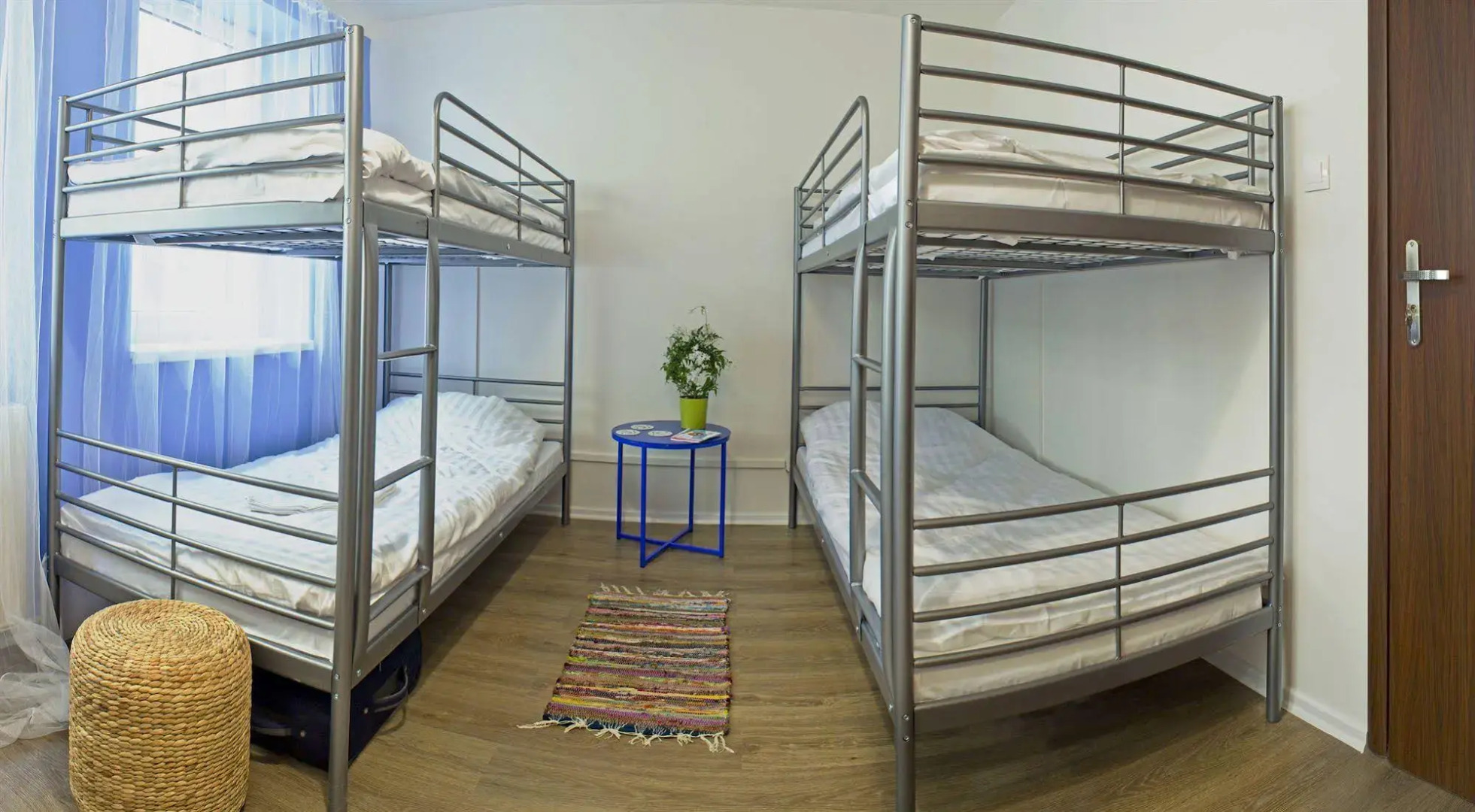 Warsaw Downtown Hostel