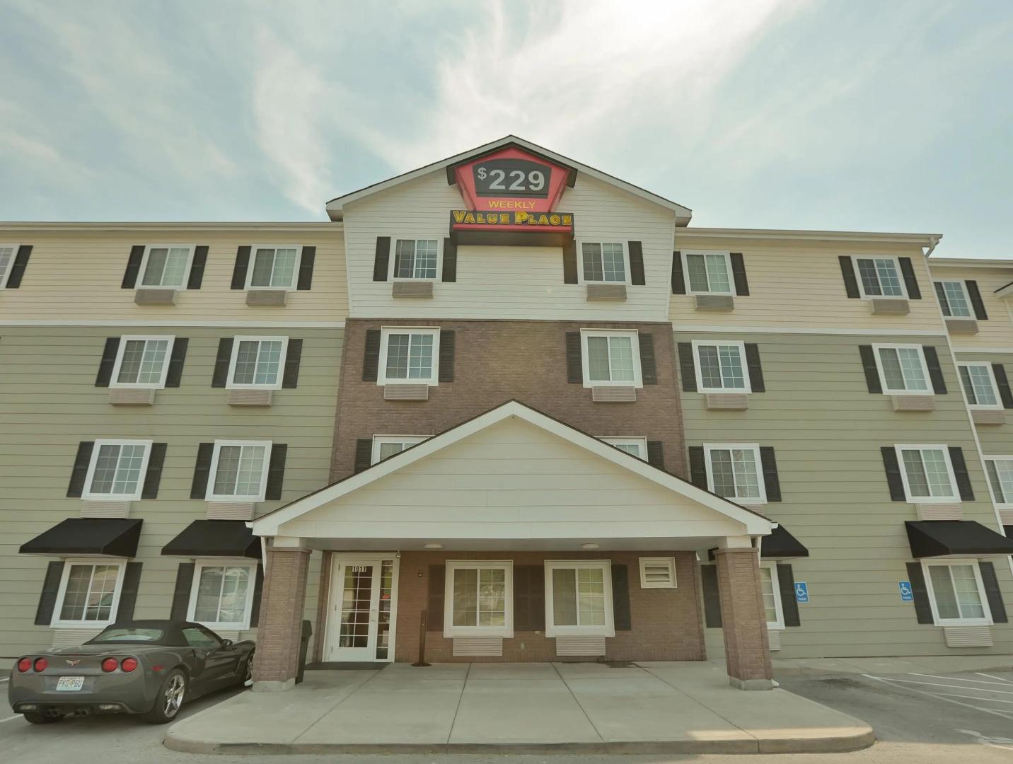 WoodSpring Suites Kansas City Liberty