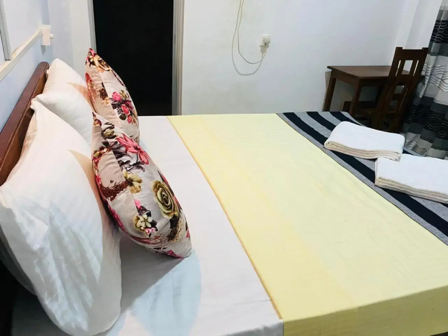 Riverside Camping Udawalawa