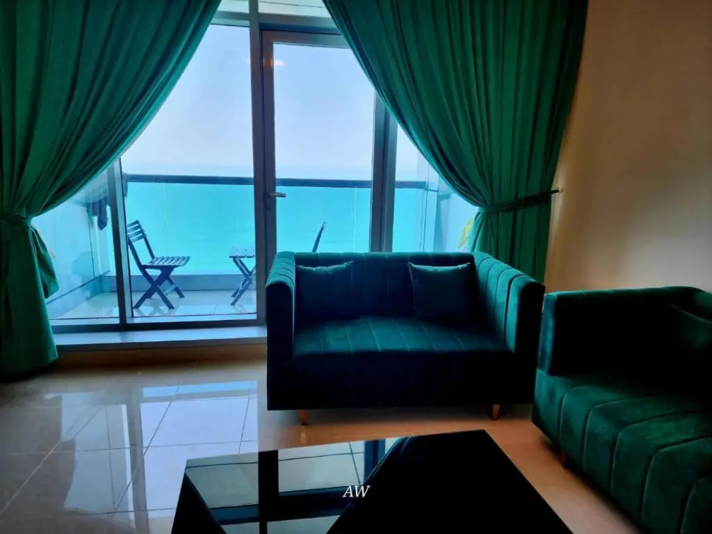 2 bedroom luxury beach apartment with Full seaView