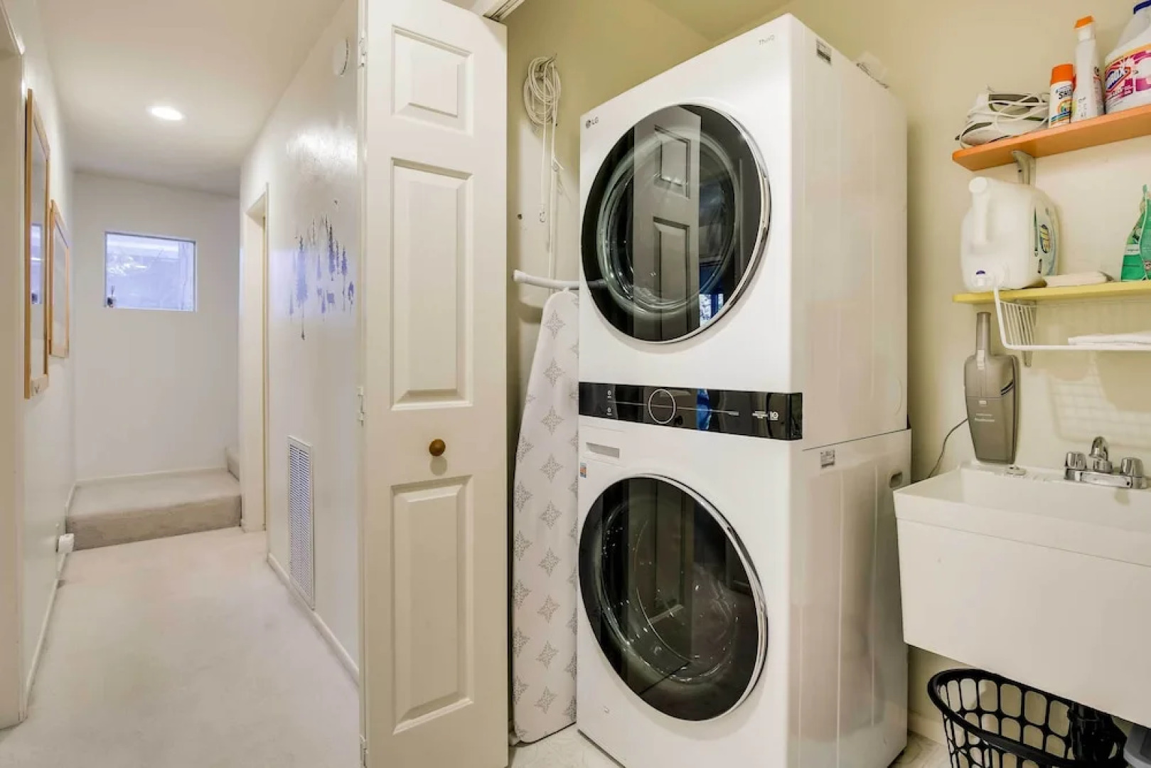 'peaceful Pines' Running Springs Home w/ 3 Decks