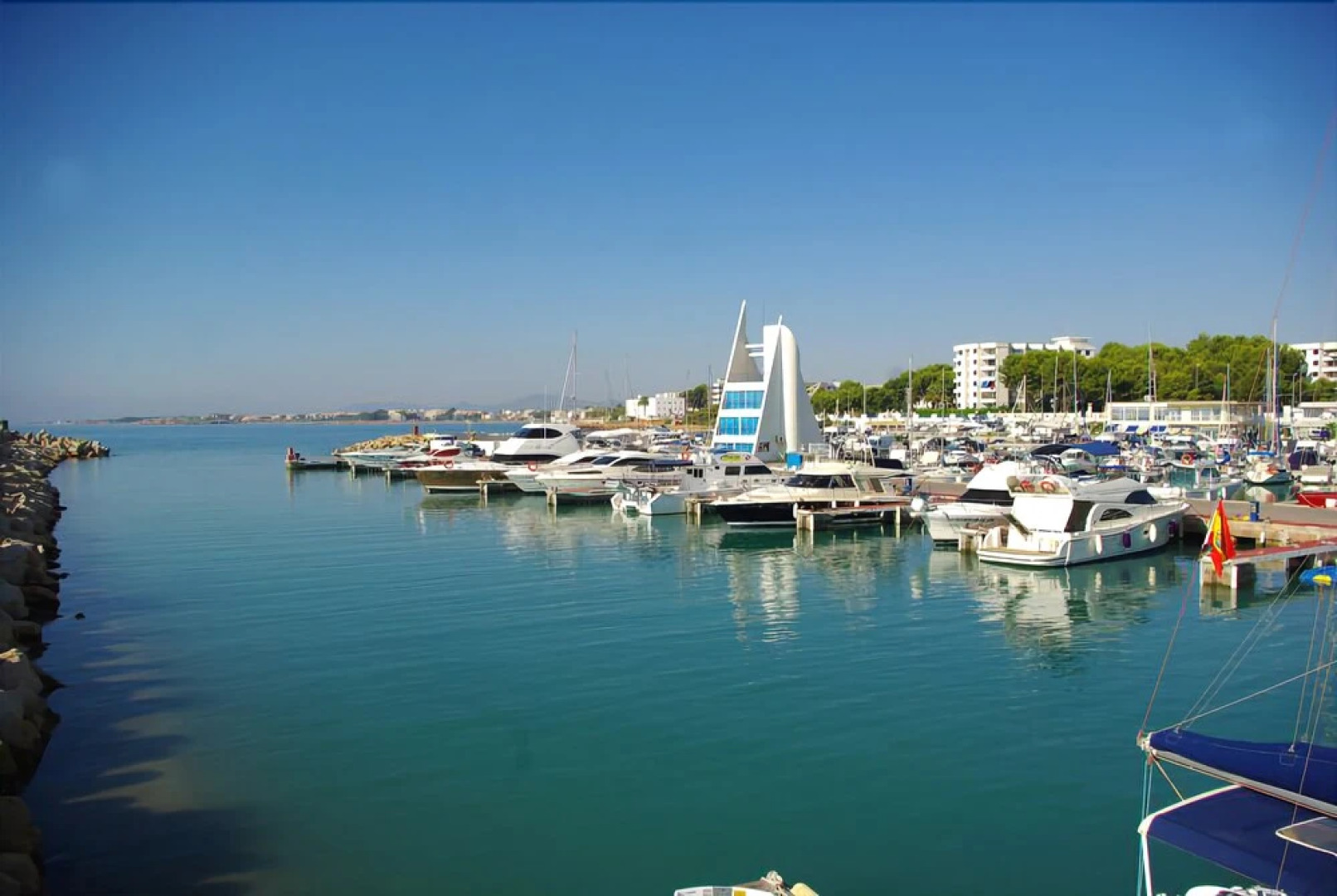 Apartamentos 3 Carabelas 3000