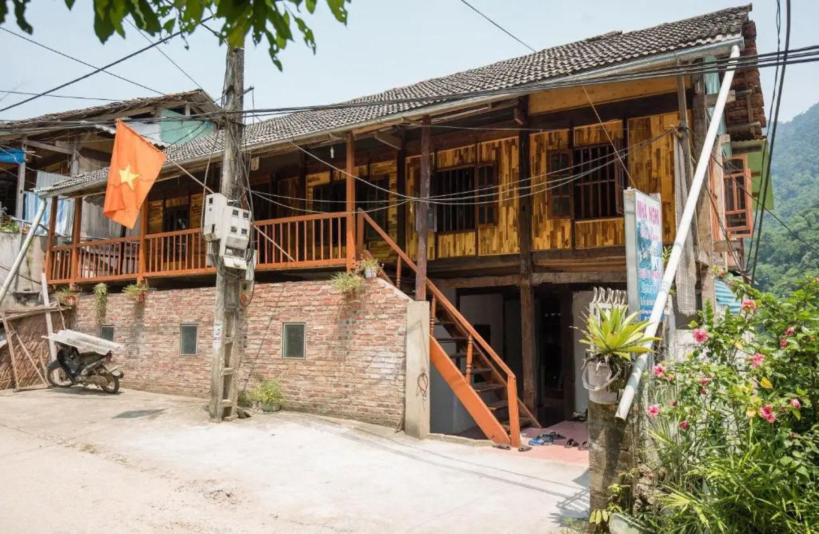 Minh Quang homestay