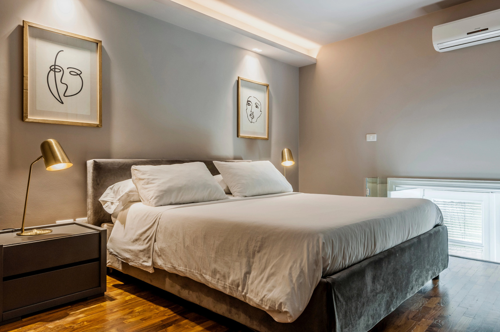 Ferrini Home Residence 150