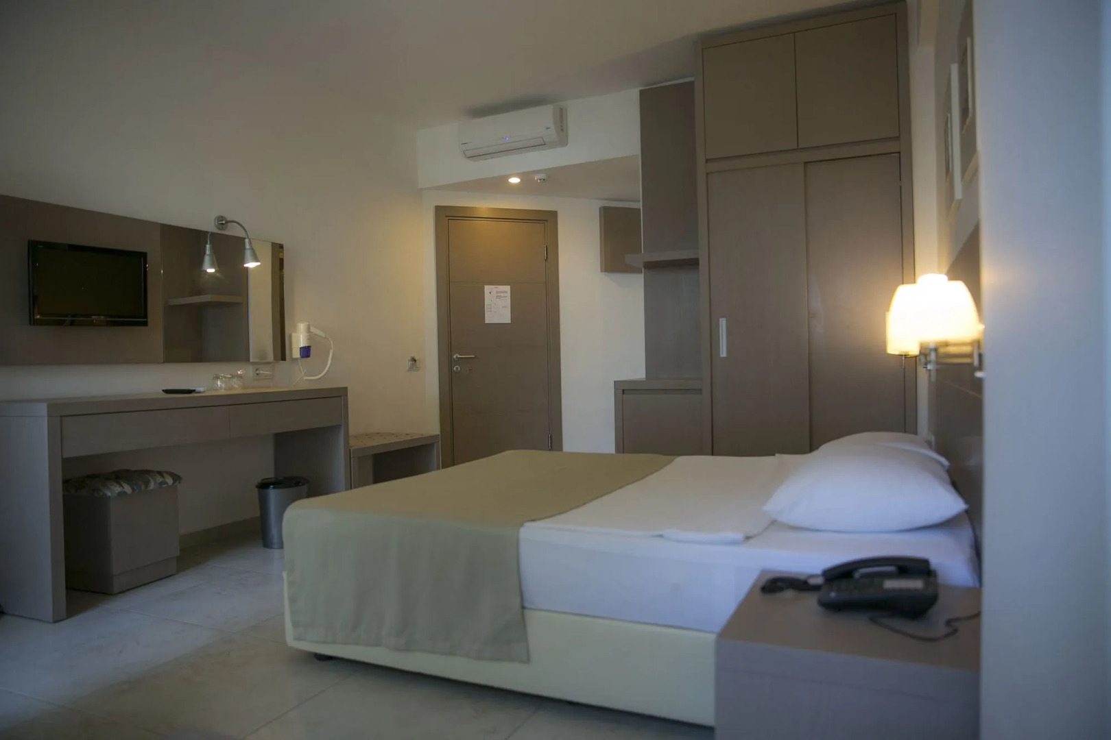 Bodrum Sea Side Beach Club Hotel