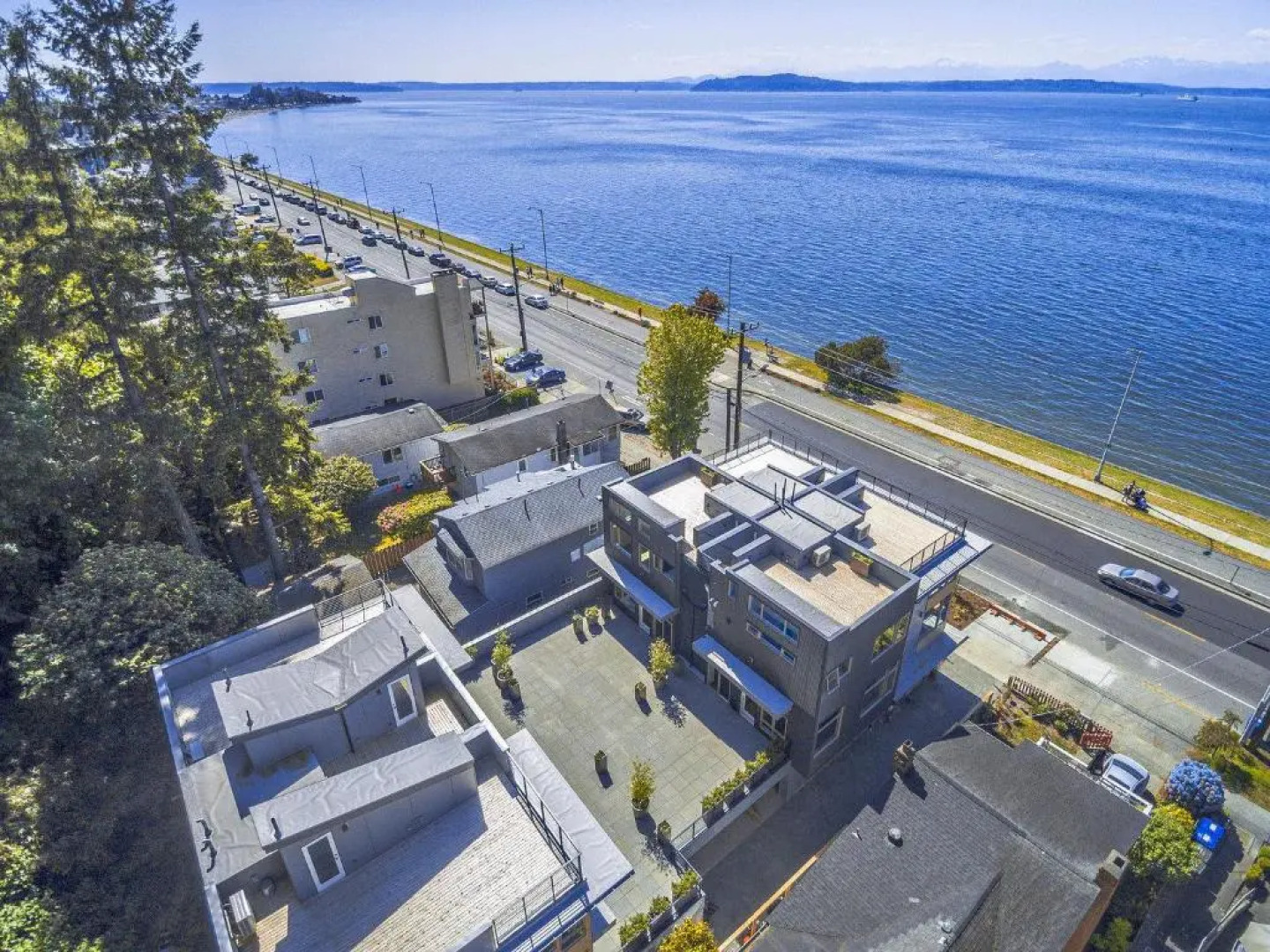 Alki Beach Escape Romantic Waterfront Getaway for 2