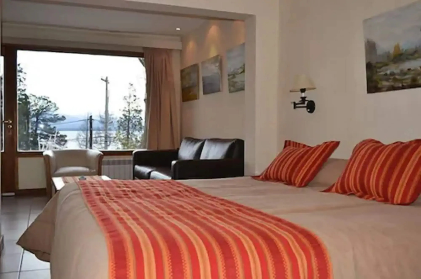 Pailahue Lodge & Cabañas