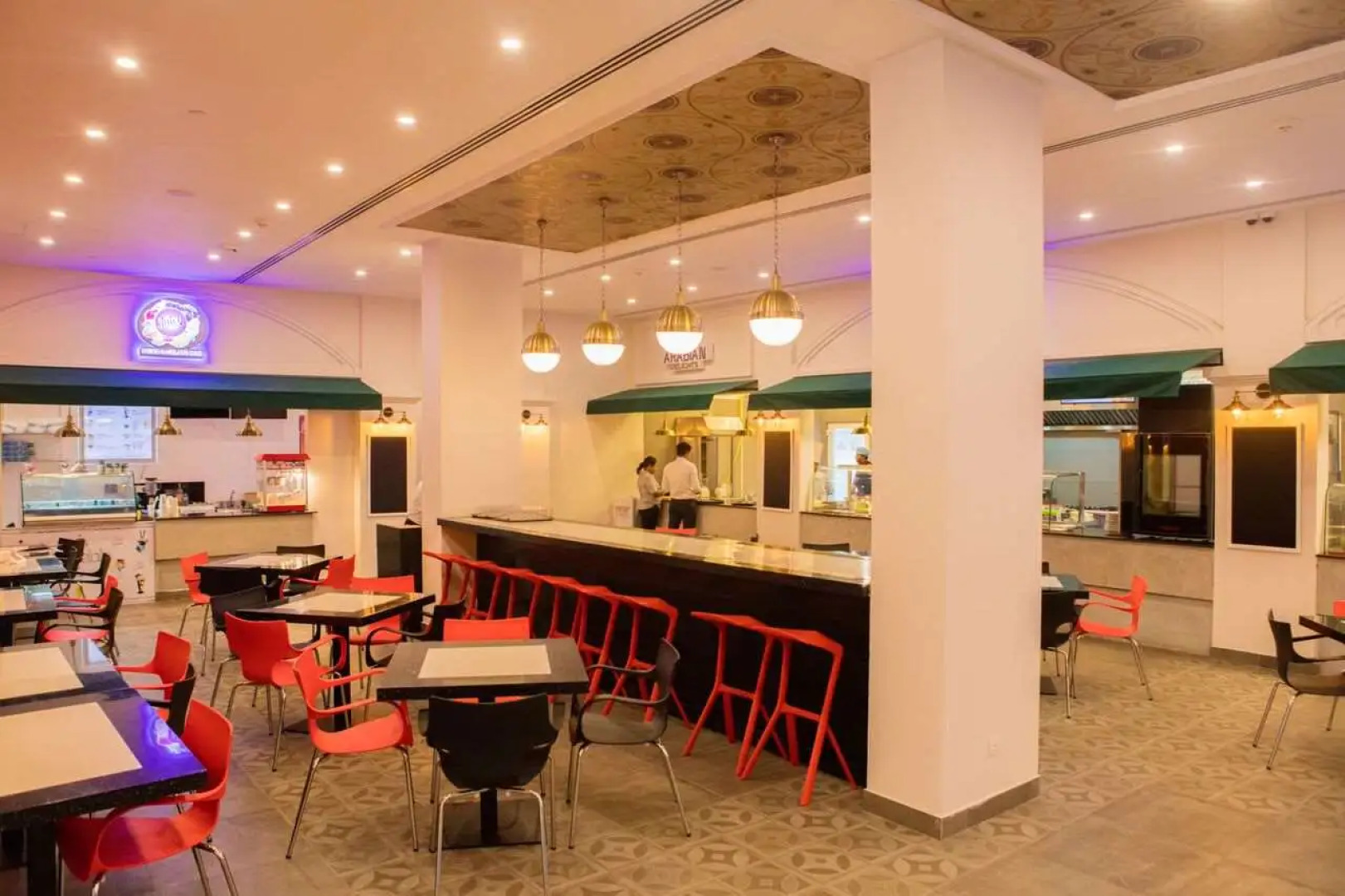 Fairway Colombo - Sri Lanka's First Hotel With Robot Technology