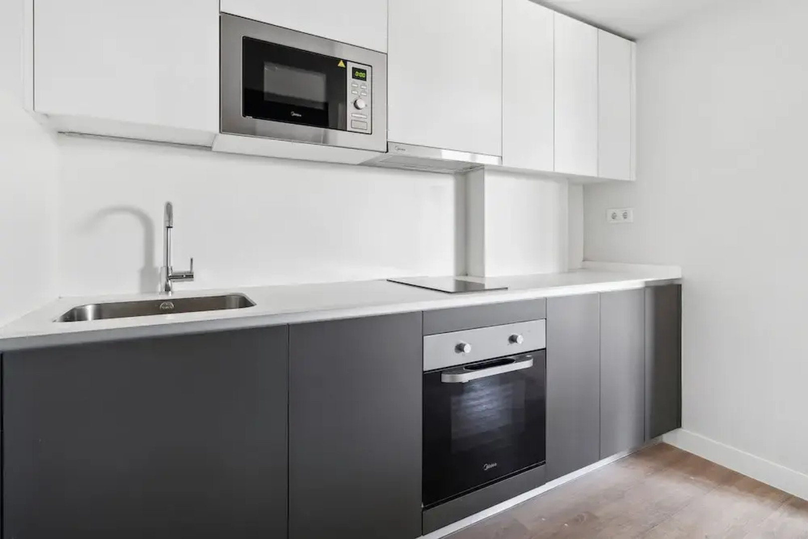 Отель Truliving Vallecas by Habyt