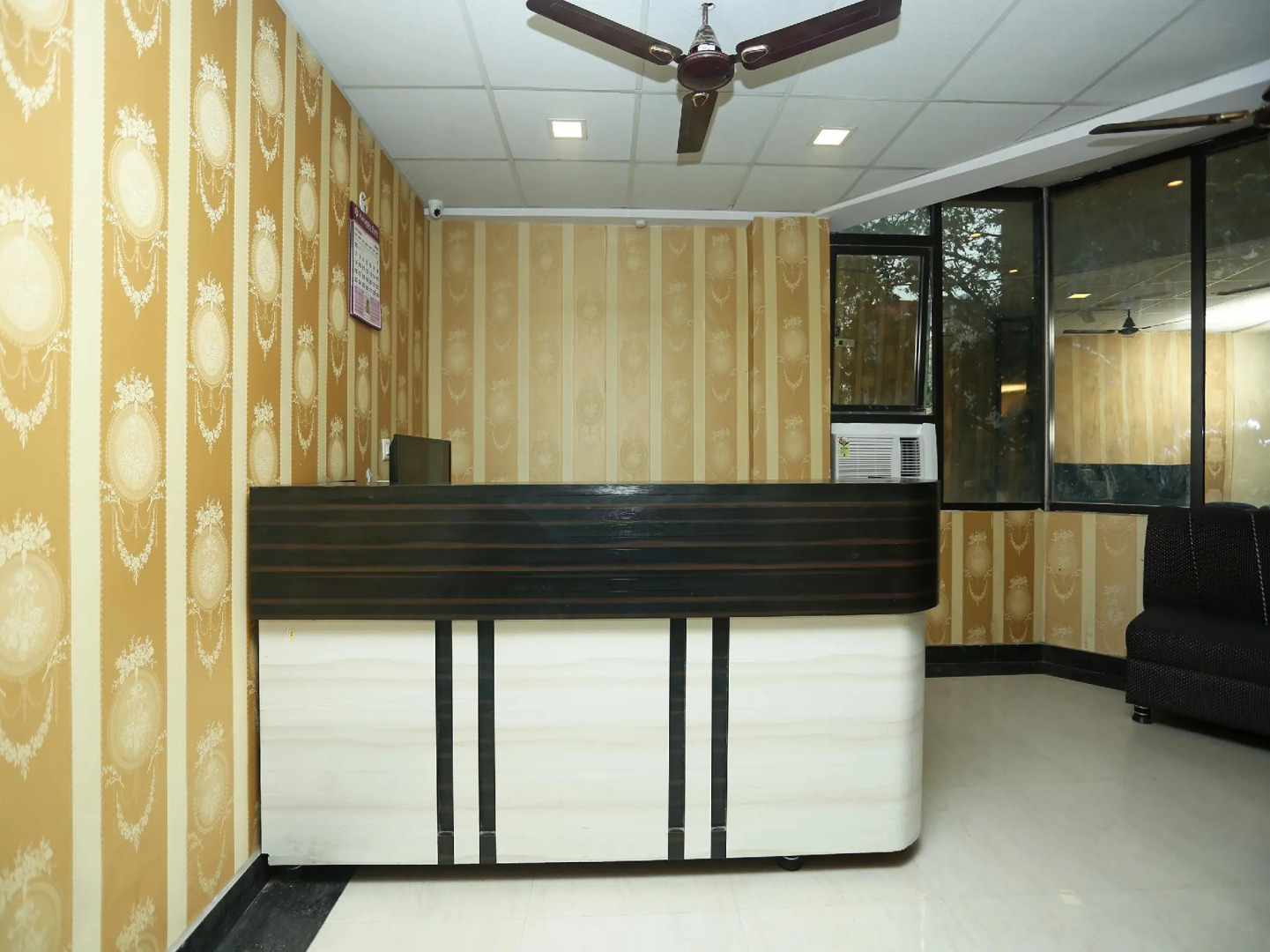 OYO 17185 Hotel Satyam Swagat