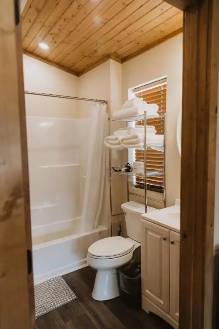 Log Cottages at Bryce Canyon #2