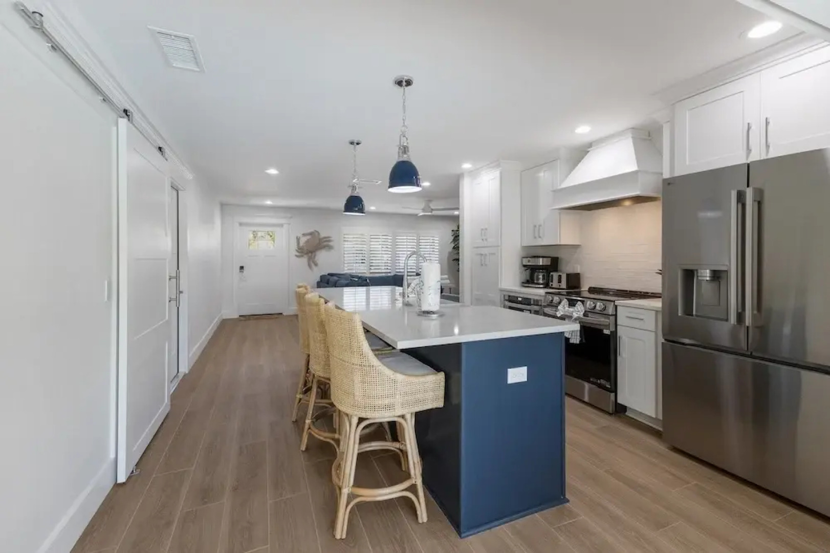 Gladiolus On The Water 3 Bedroom Home by RedAwning