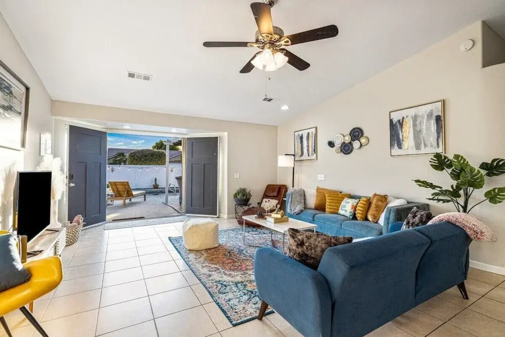 Relaxing 5BR Retreat with Pool Game Room