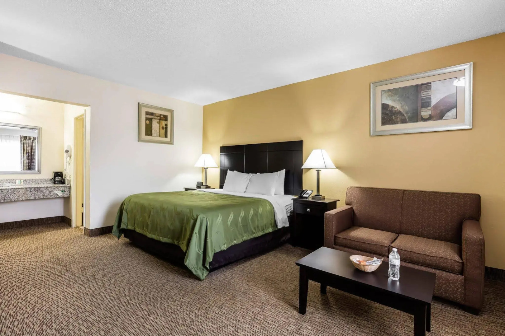 Quality Inn Tullahoma