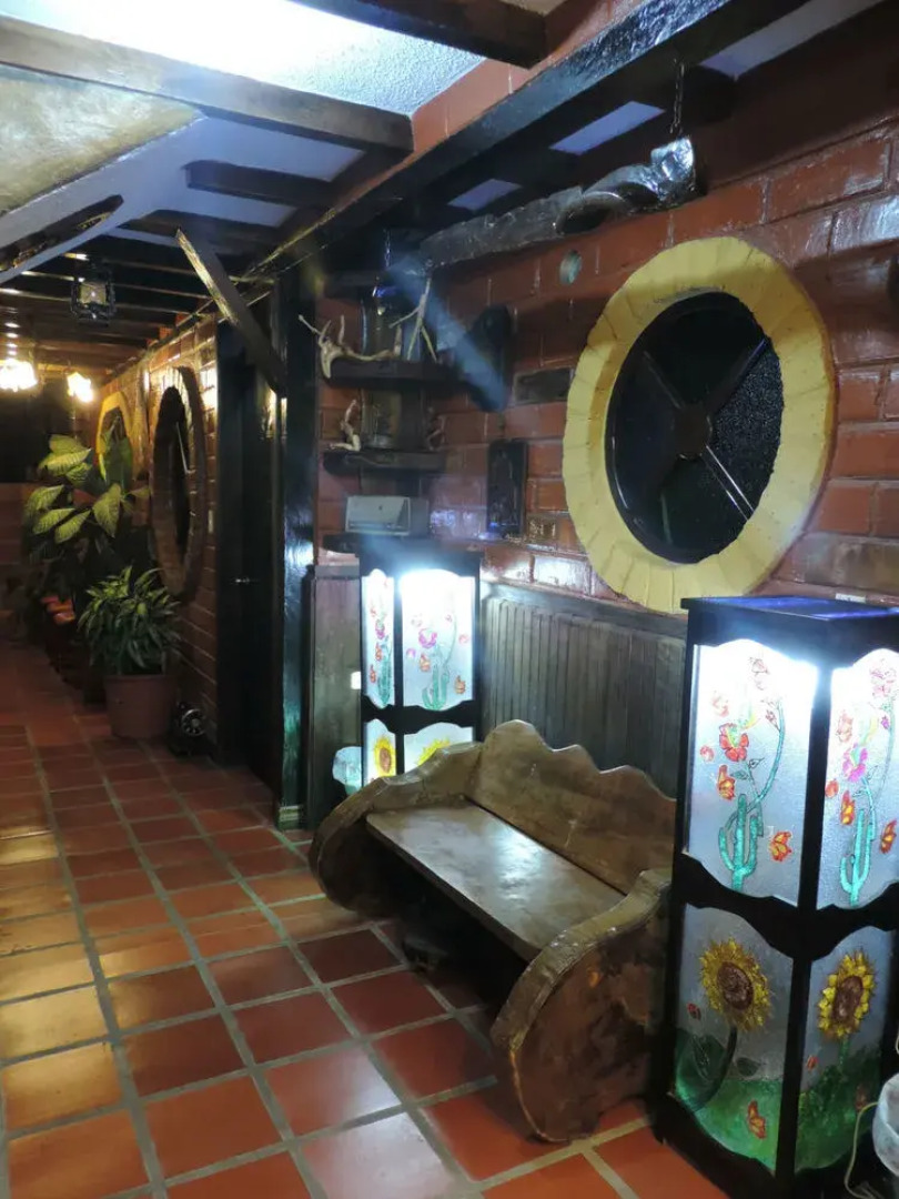 Hosteria Jardines de Chamana