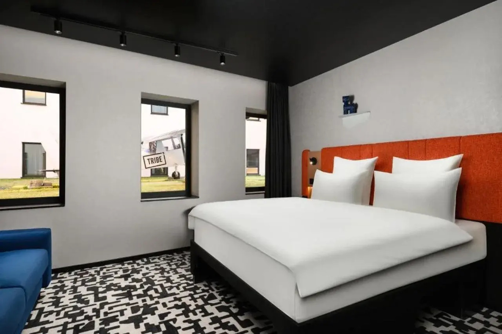 TRIBE Budapest Airport