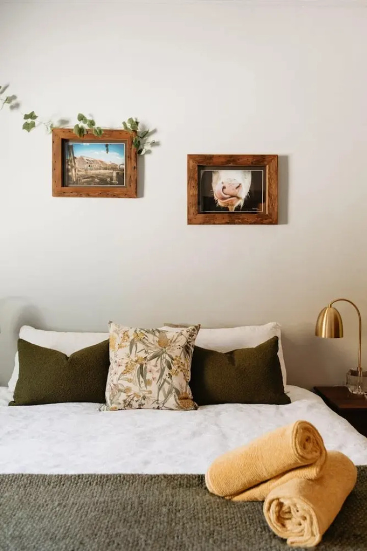 The Rabbit Hole Inn at Harvest Home