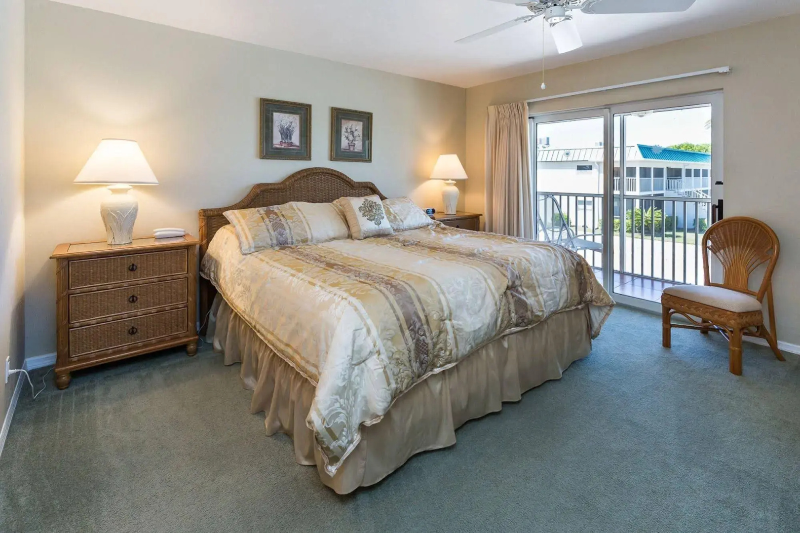 Sanibel Arms West Condominiums