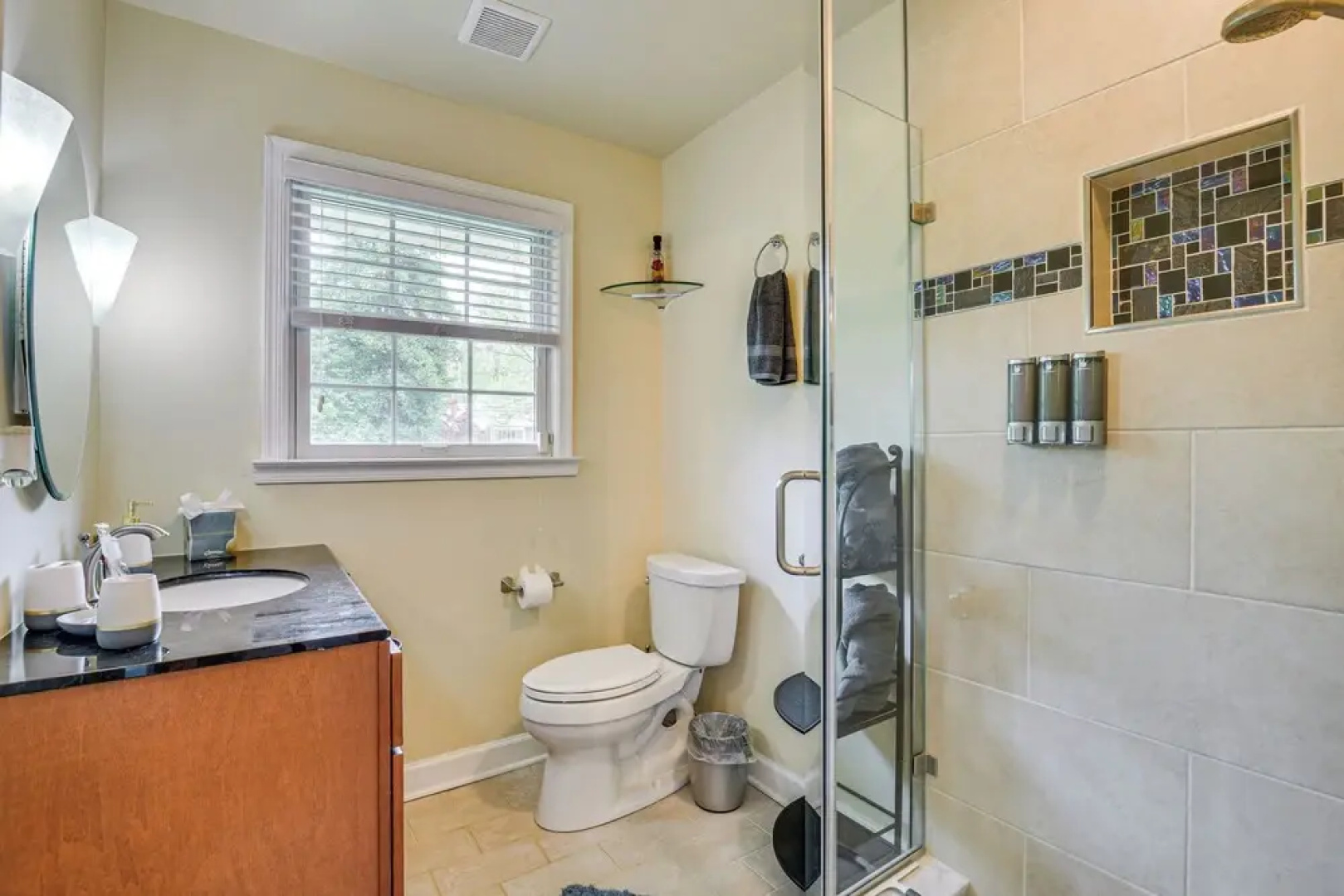 14 Mi to DC: Retreat w/ Patio & Sunroom!