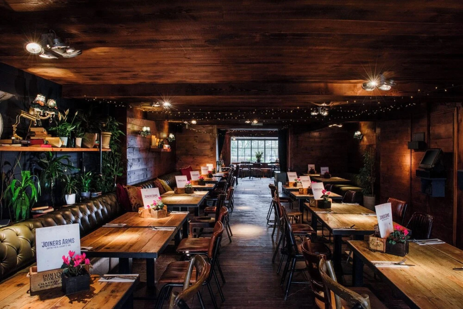 Newton Hall Courtyard Rooms