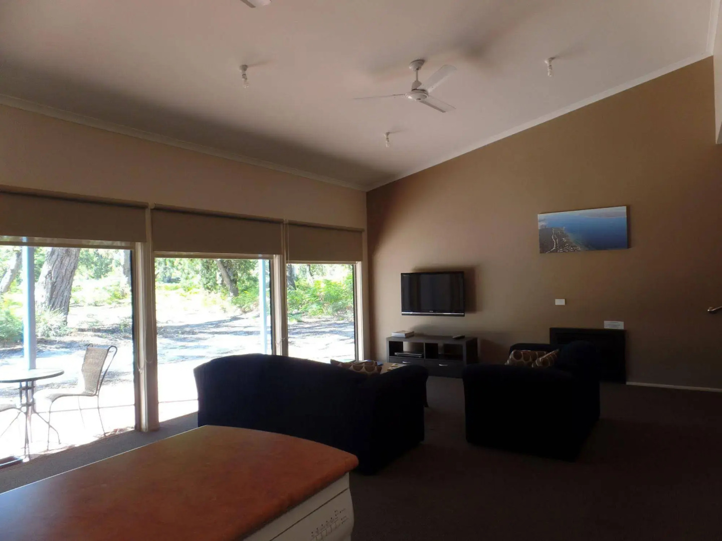 Waterfront Retreat At Wattle Point