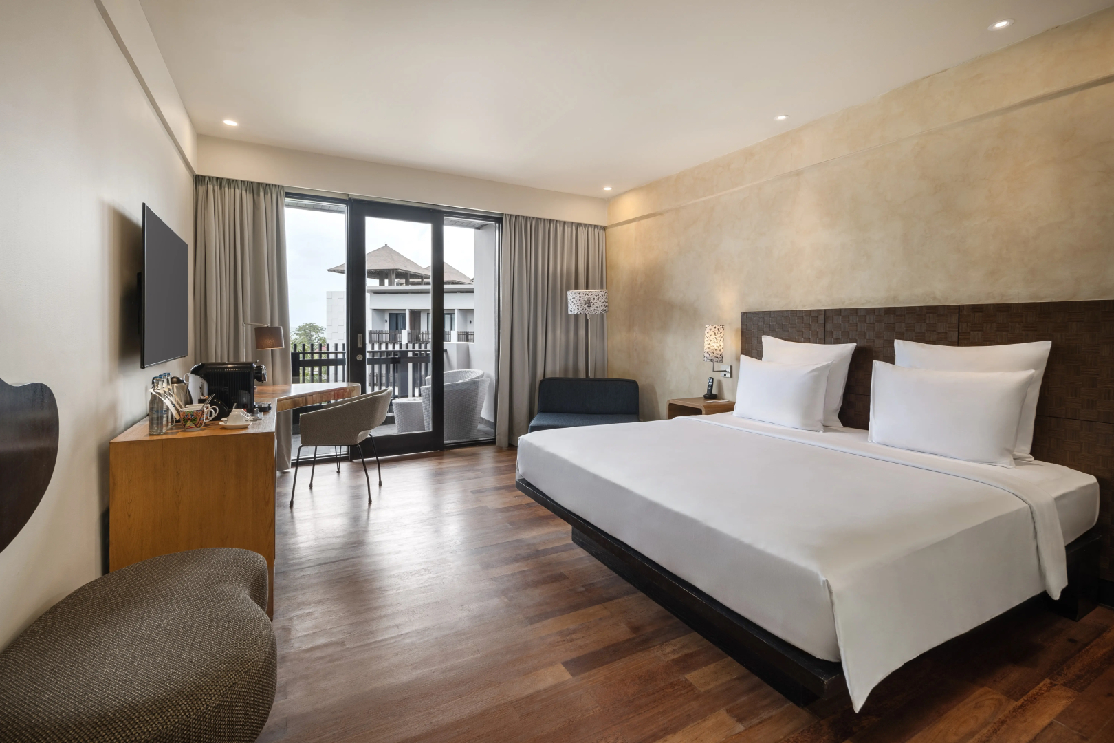 Pullman Bali Legian Beach