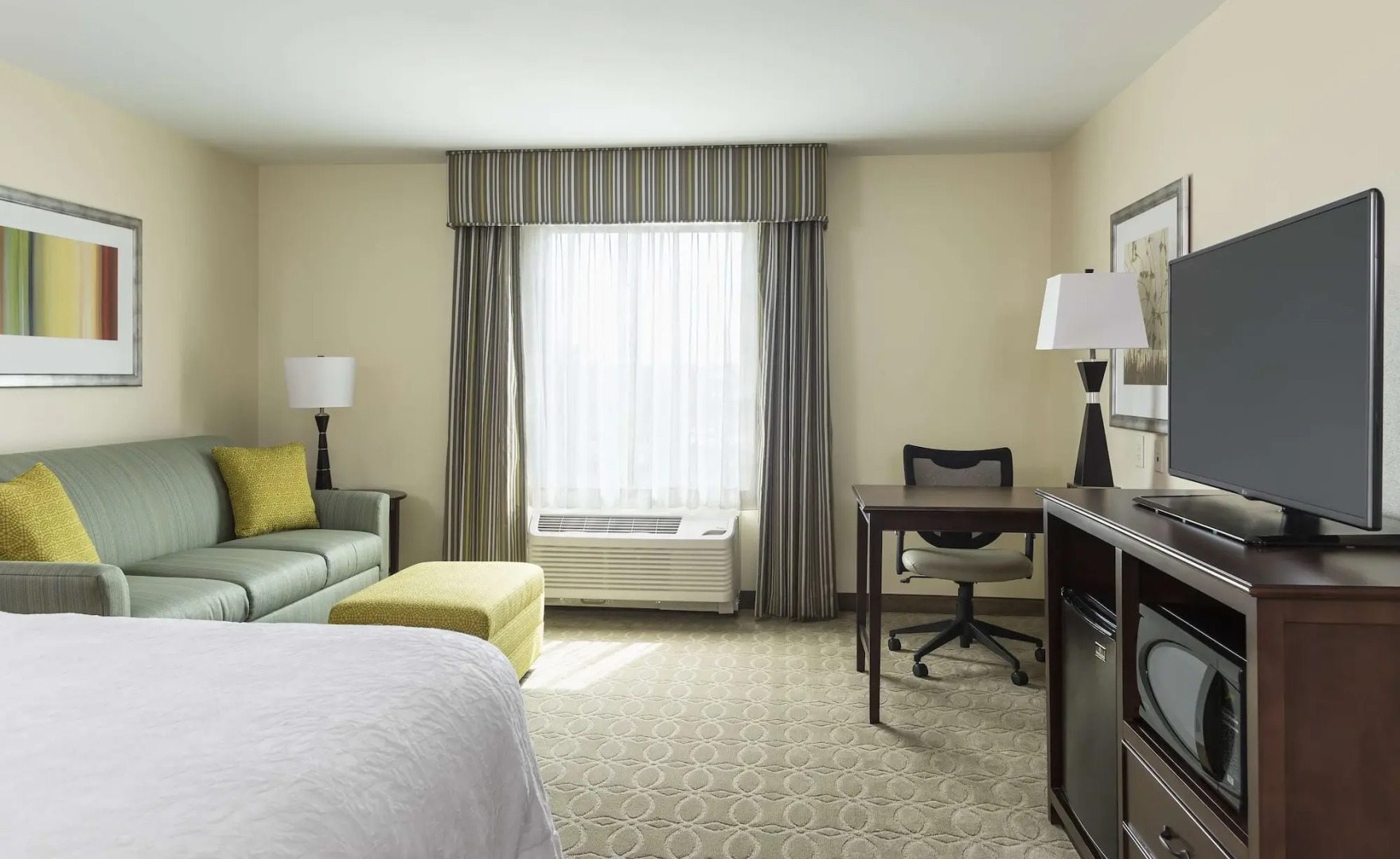 Hampton Inn & Suites Philadelphia Montgomeryville