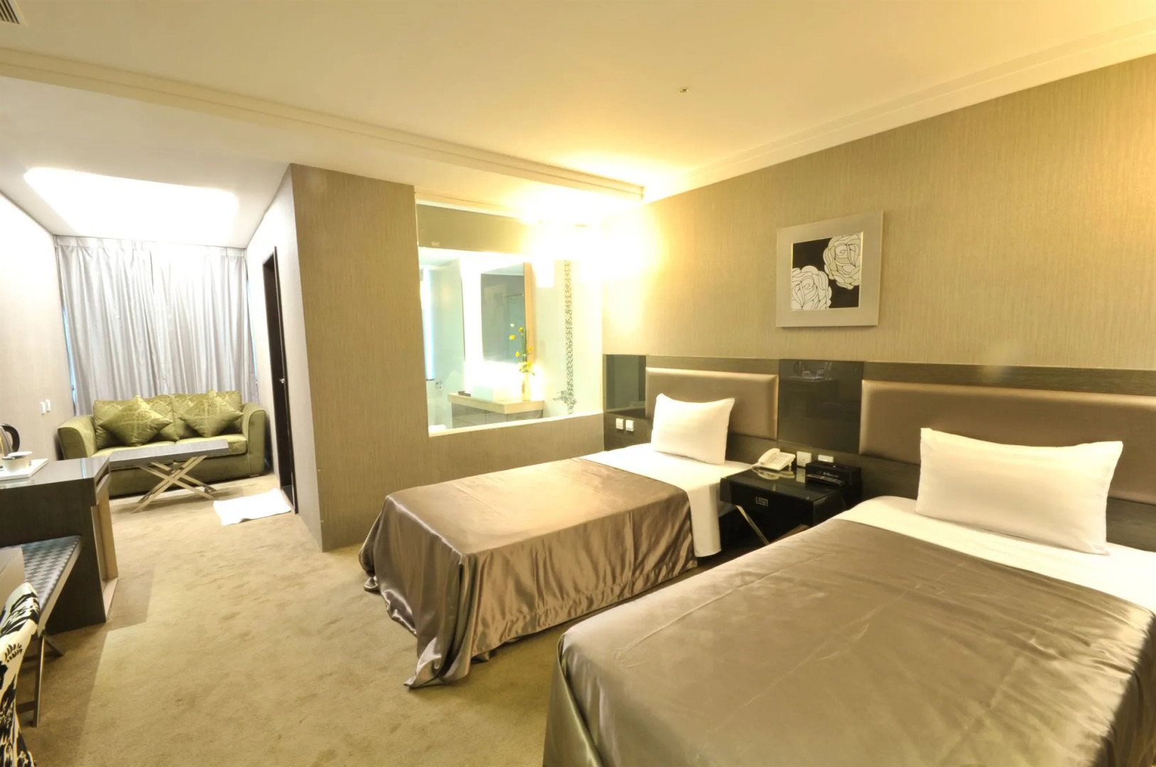 Shianghu Boutique Hotel