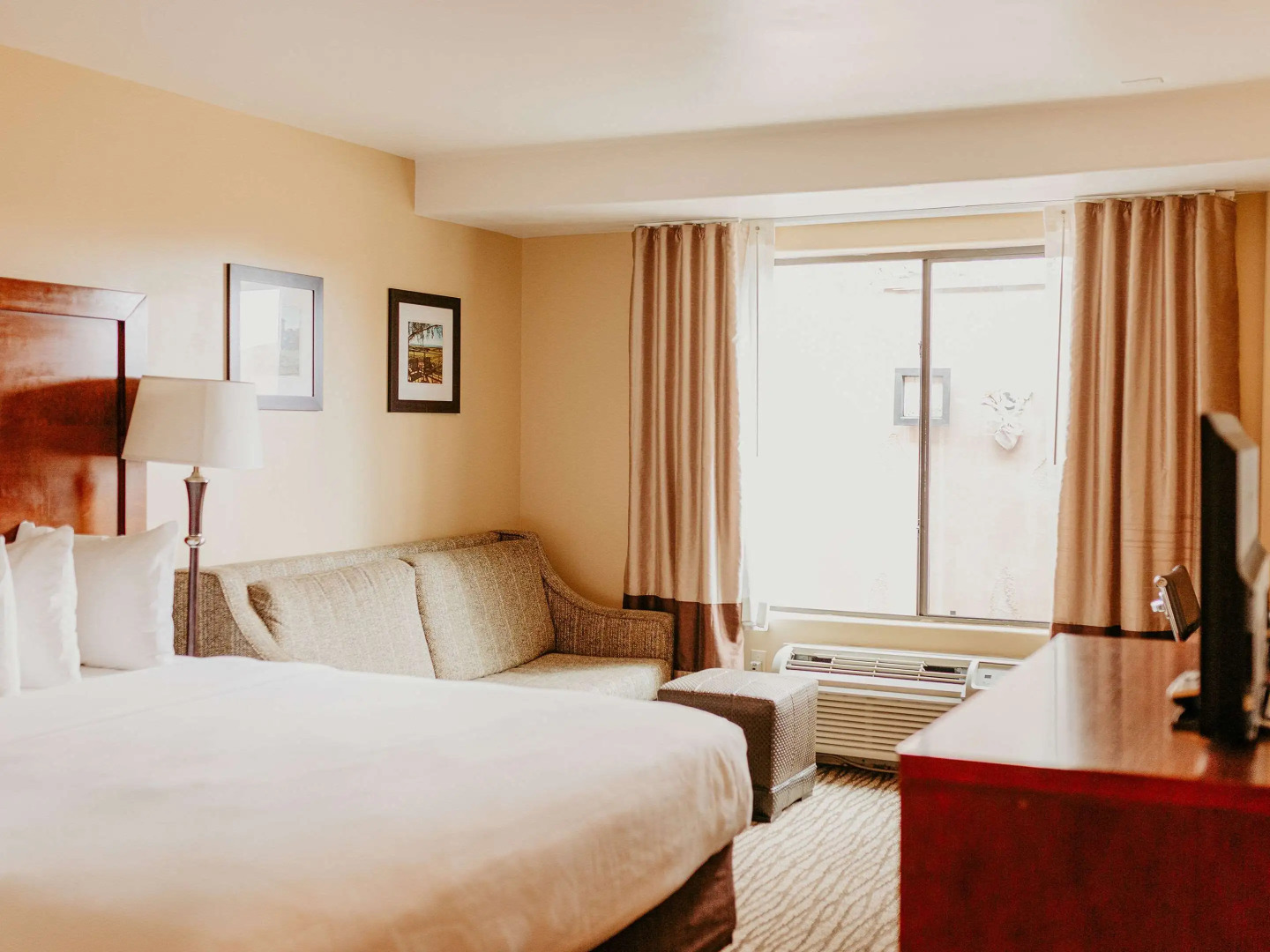 Comfort Inn Pomona near Fairplex