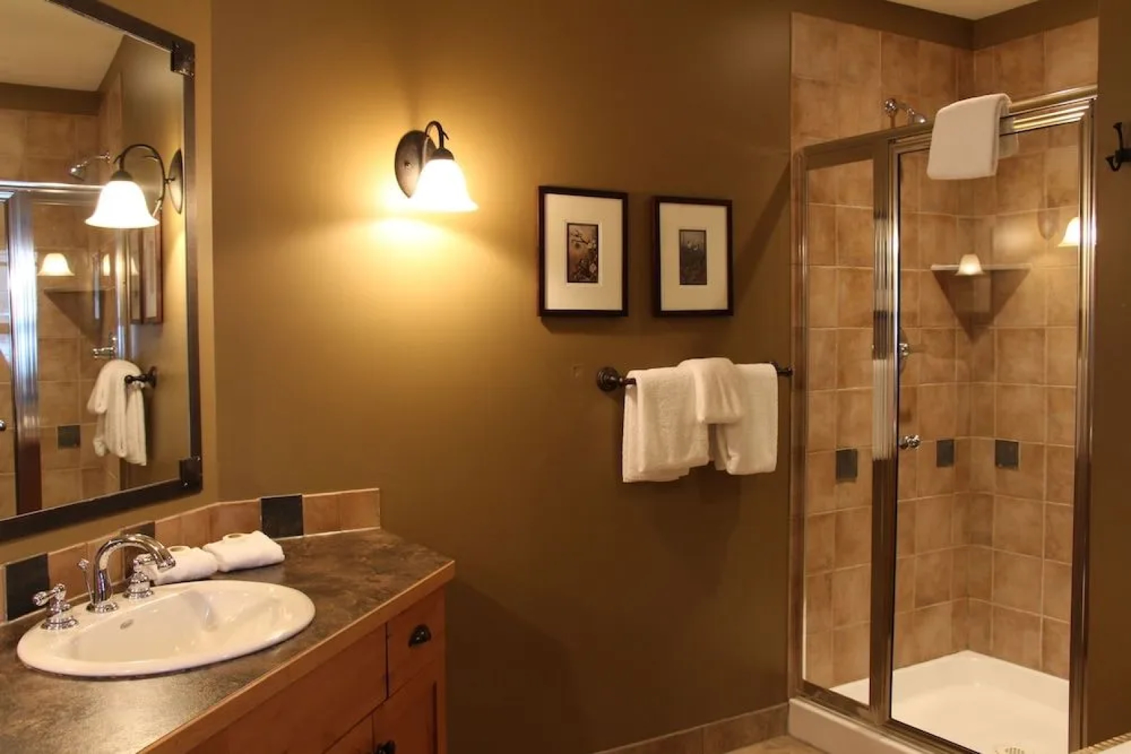 Timberline Lodges by Fernie Lodging Company